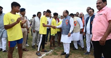 रायपुर : उप मुख्यमंत्री  अरुण साव ने विकासखंड स्तरीय बस्तर ओलंपिक का किया शुभारंभ