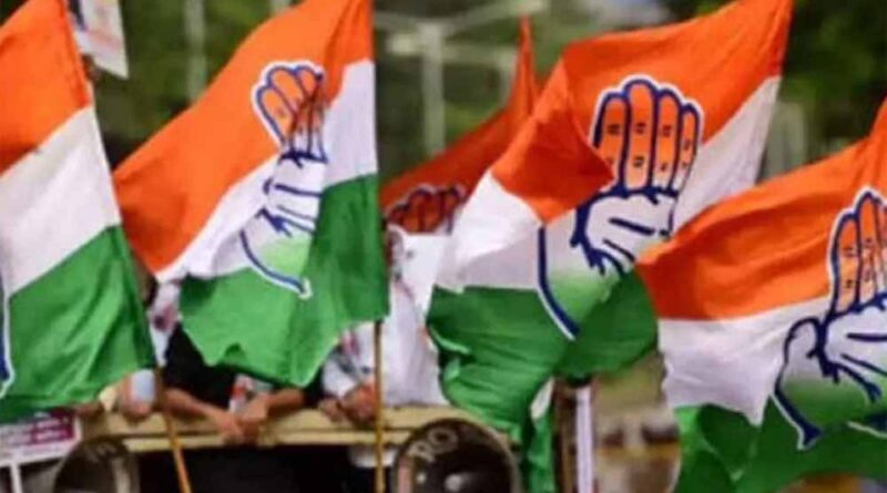 सरकारी मंच पर कुरान पाठ और कांग्रेस झंडा, भाजपा ने उठाए सवाल