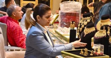 सोना ₹13,000 और चांदी ₹29,000 तक लुढ़की: रिकॉर्ड ऊँचाई से तगड़ी गिरावट