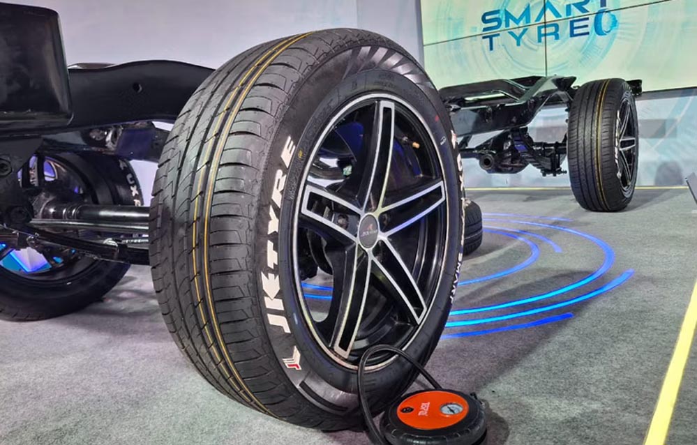 JK Tyre ने लॉन्च किया सेंसर वाला स्मार्ट टायर, प्रेशर से लेकर पंचर तक हर चीज पर नजर