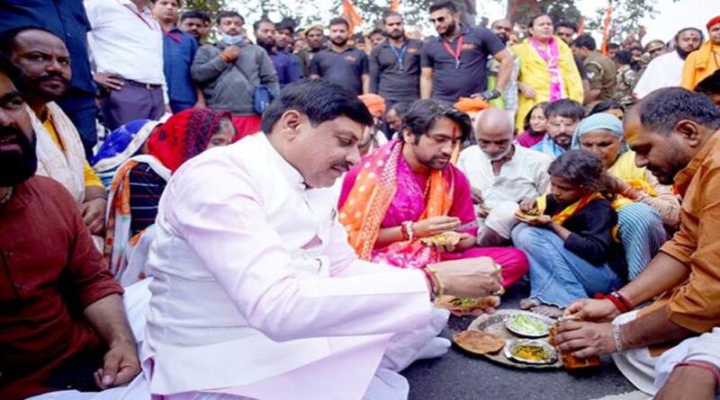 संस्कृति परम्परा और विरासत के संरक्षण का आह्वान कर रही सनातन हिन्दू एकता पदयात्रा : मुख्यमंत्री डॉ. यादव