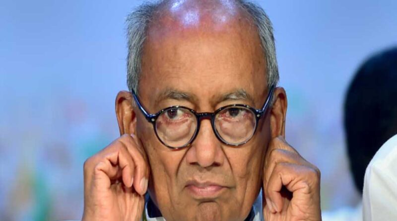 नक्सली हिडमा एनकाउंटर पर विवाद: दिग्विजय सिंह ने उठाए सवाल, बीजेपी विधायक ने शहीद इंस्पेक्टर की याद दिलाई