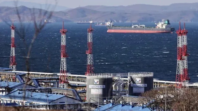 ‘हमें किसी की इजाजत की जरूरत नहीं’, रूस से तेल खरीदने को लेकर ट्रंप की छूट पर भारत ने दिया जवाब